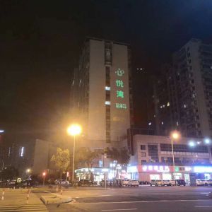 樓體廣告投影