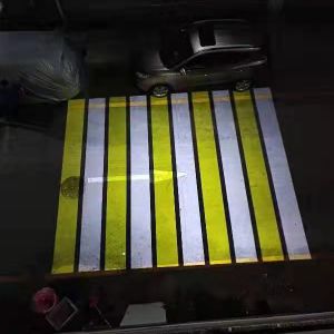 交通斑馬線投影